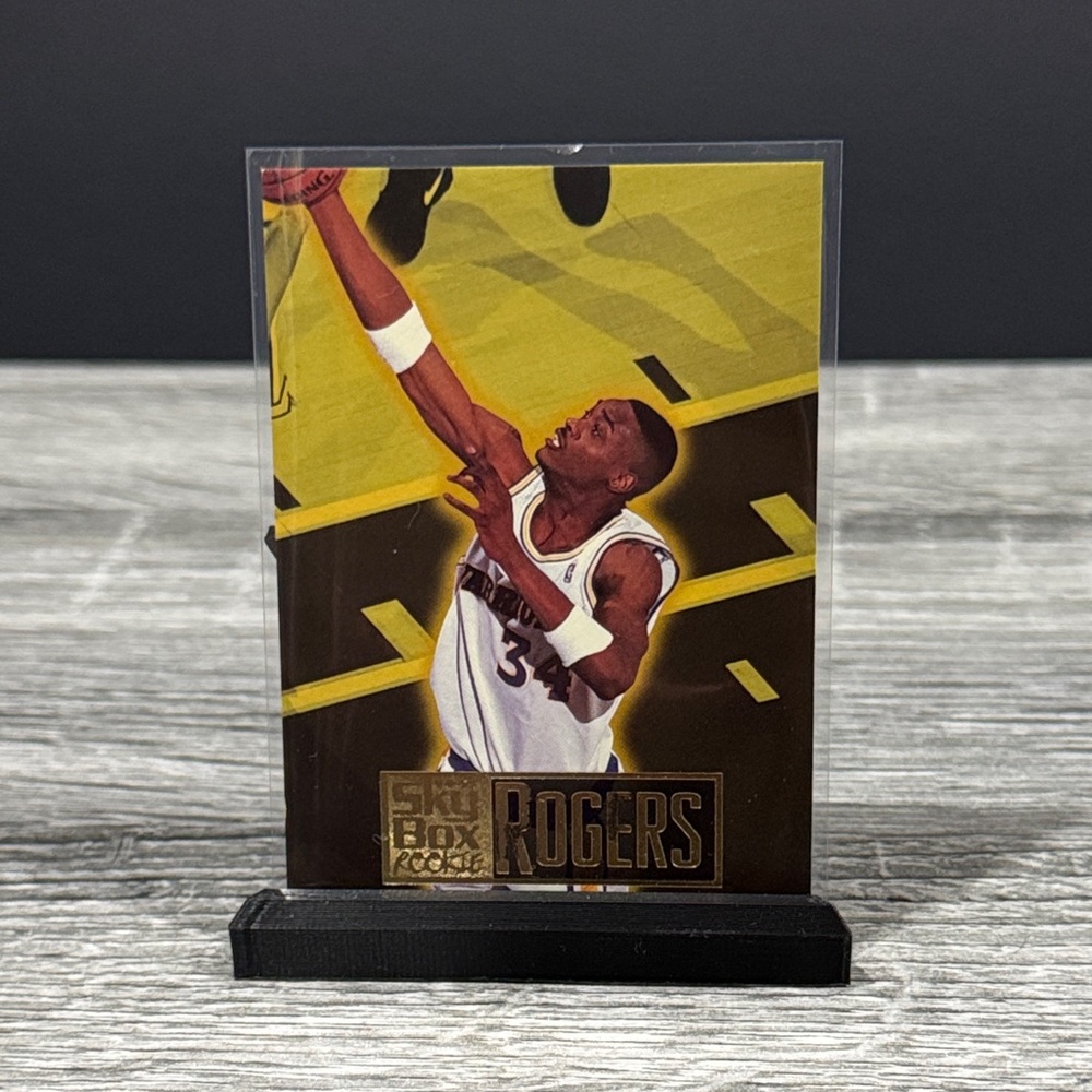 NBA | Skybox (Rookie) #231: Golden State Warriors: Carlos Rogers (1995) - Card